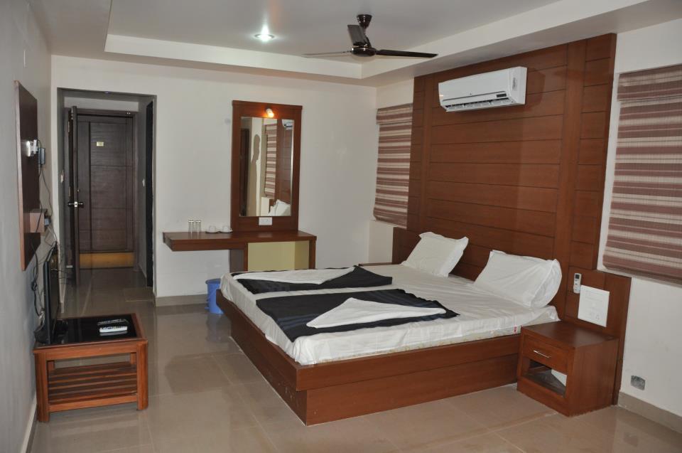 Suprabha Residency Villa Kalasa Ngoại thất bức ảnh